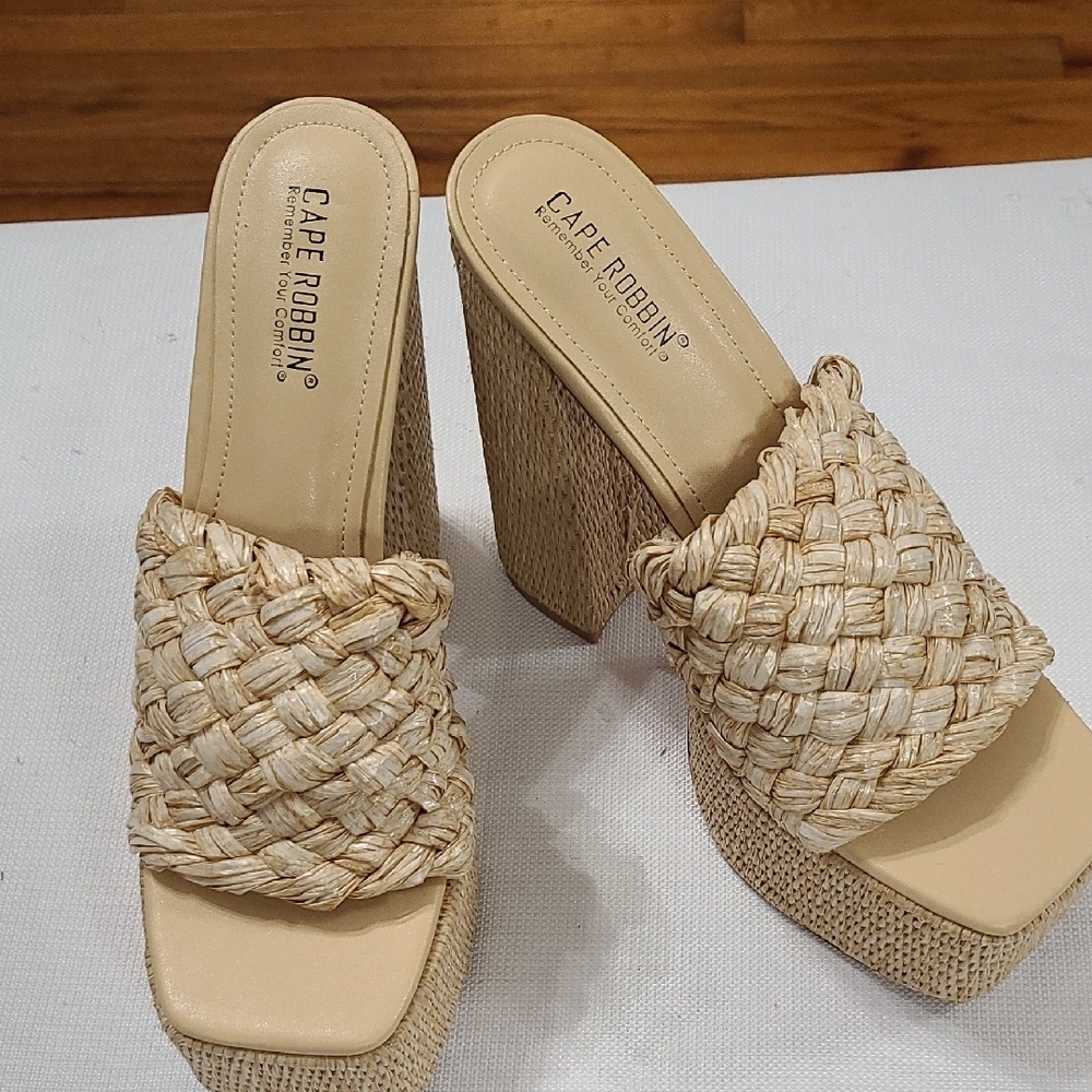 Cape Robbin Yara Woven Platform Sandals Womens Summer‎ Sz 10 EUC
